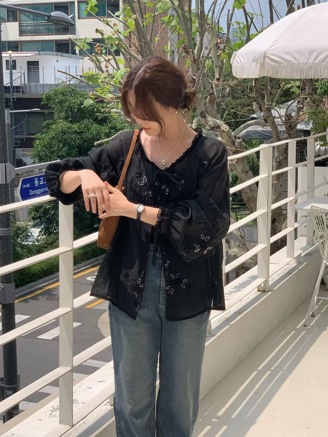 ♡水波皺亮片小花薄紗兩穿上衣♡ (C250821)