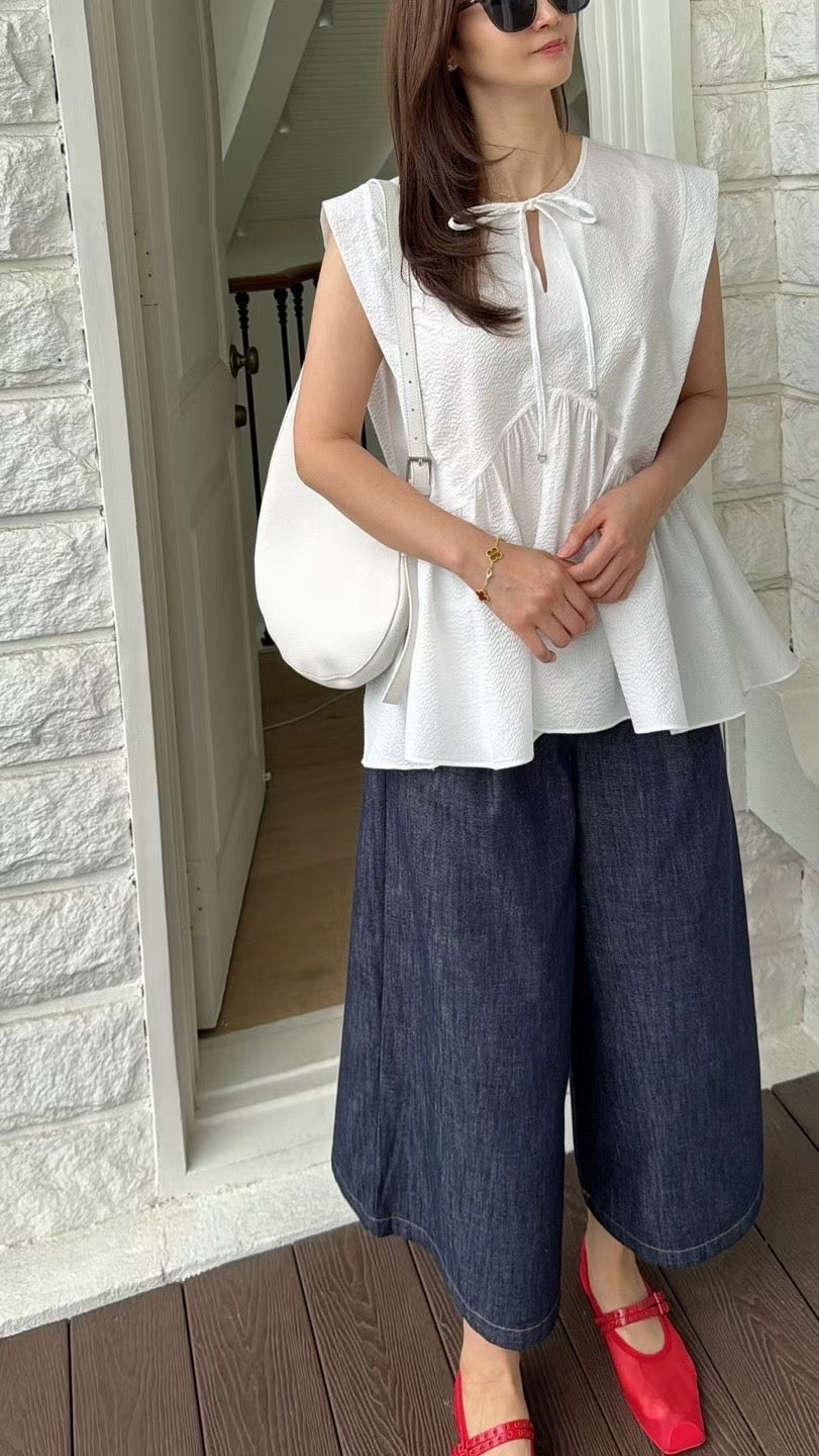 ♡優雅小飛袖壓紋上衣♡ (C250811)