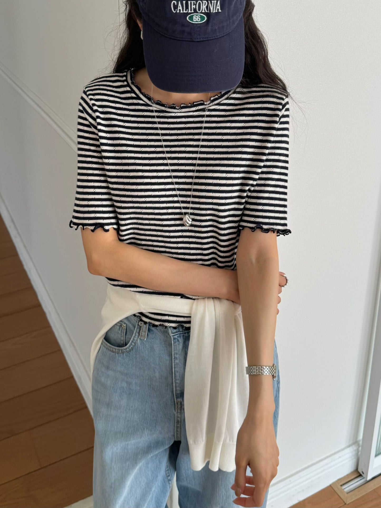 ♡經典細緻波浪滾邊條紋上衣♡ (C260534)