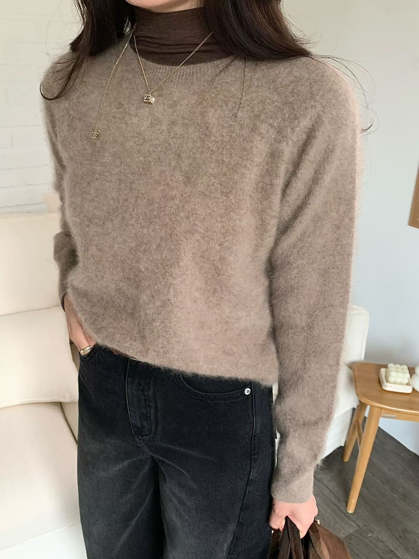 ♡多色亮眼圓領毛衣♡ (C251214)