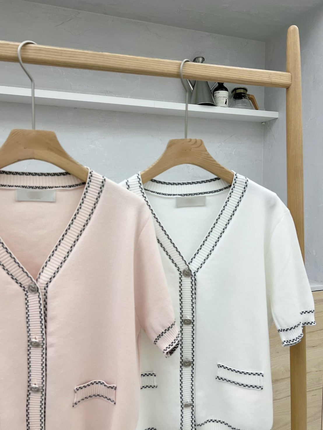 ♡香奈風氣質滾邊針織開襟上衣♡ (C260546)