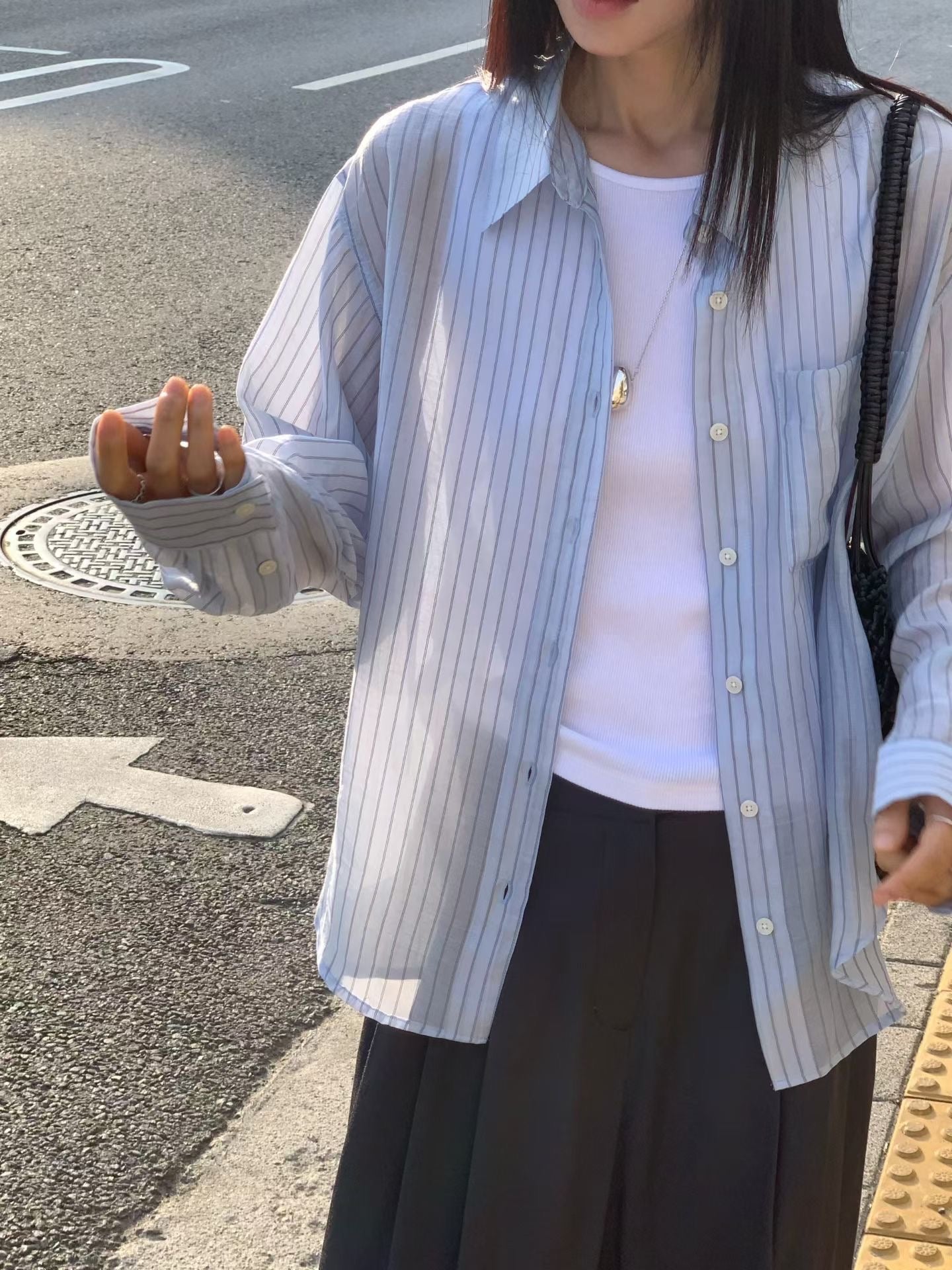 ♡冰霧光感條紋透膚襯衫♡ (C260659)