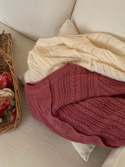 ♡氣質Oni家♡雙排釦立體麻花鏤空織紋上衣 (C251135)