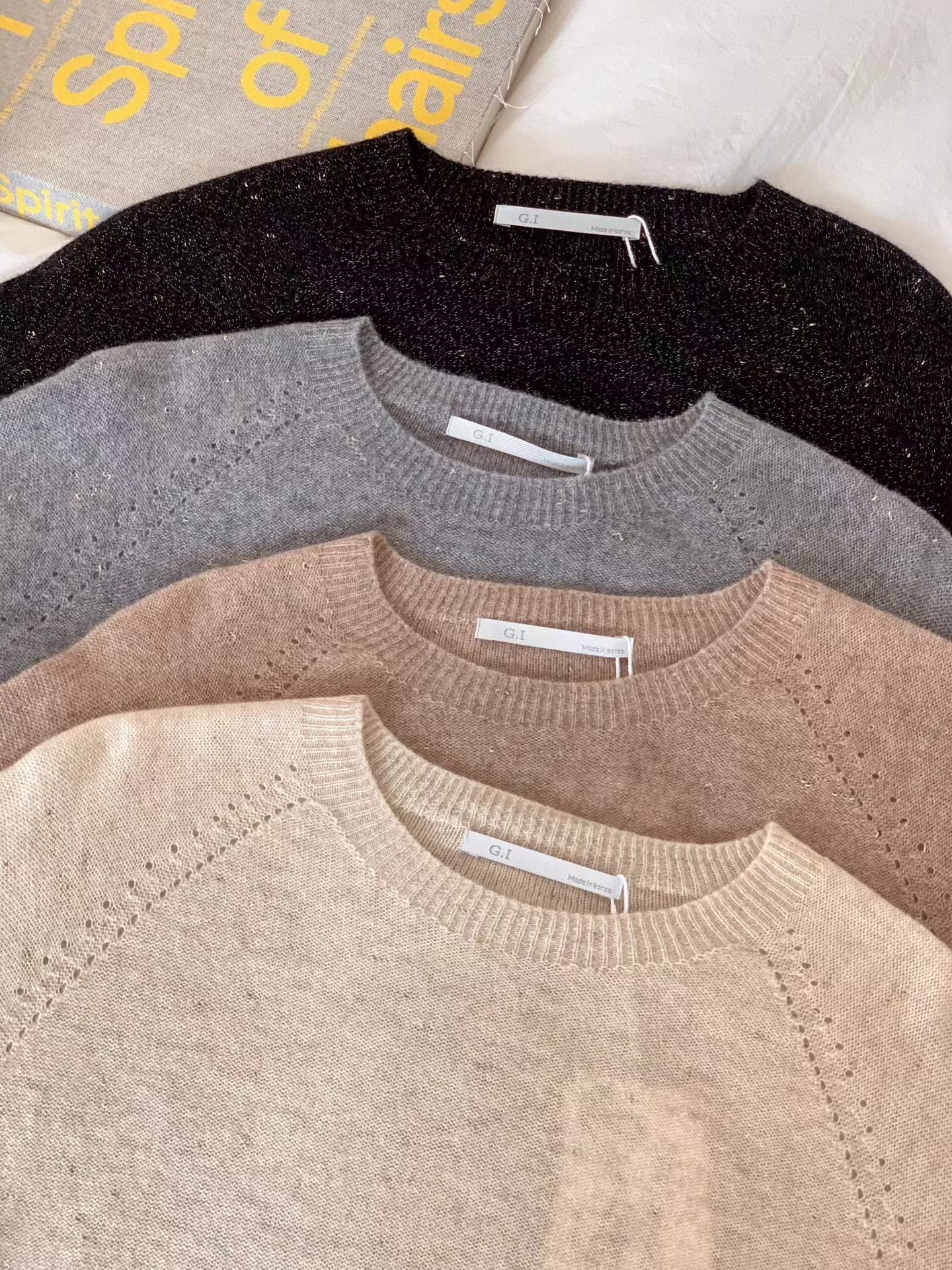 ♡低調微閃一體成型質感毛衣♡ (C251129)