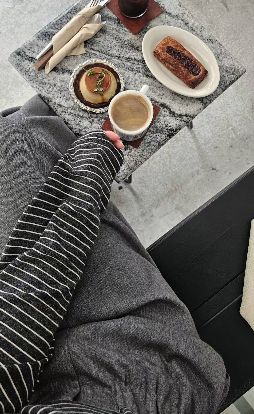 ♡Oni家♡品牌刺繡麻糬條紋T (C251152)