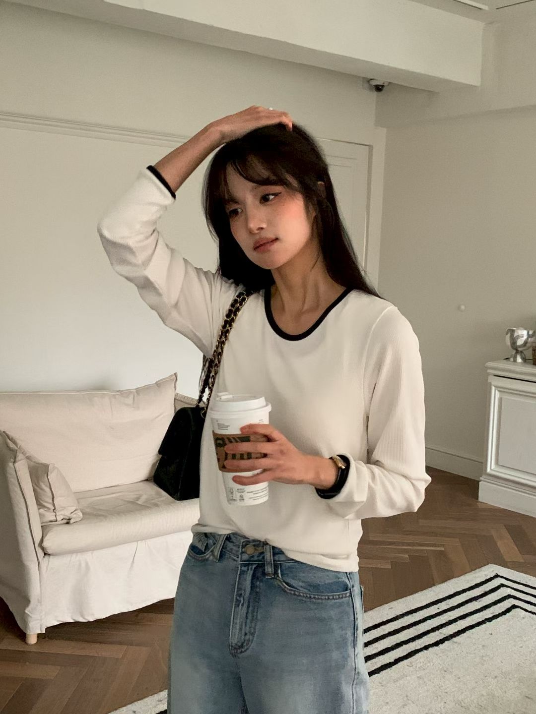♡質感百搭撞色滾邊細坑條上衣♡ (C260321)