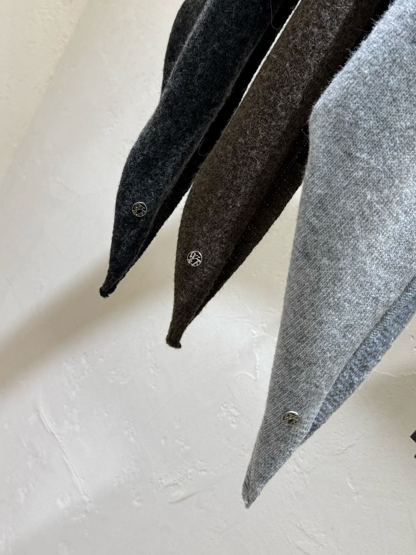 ♡秋冬必備~質感輕暖多功能披肩♡ (C251049)