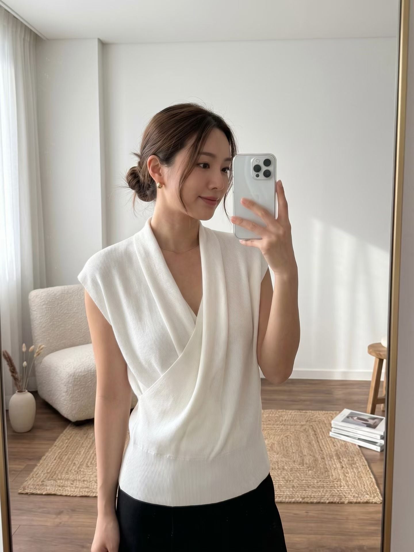 ♡優雅交領垂墜V領上衣♡ (C260624)