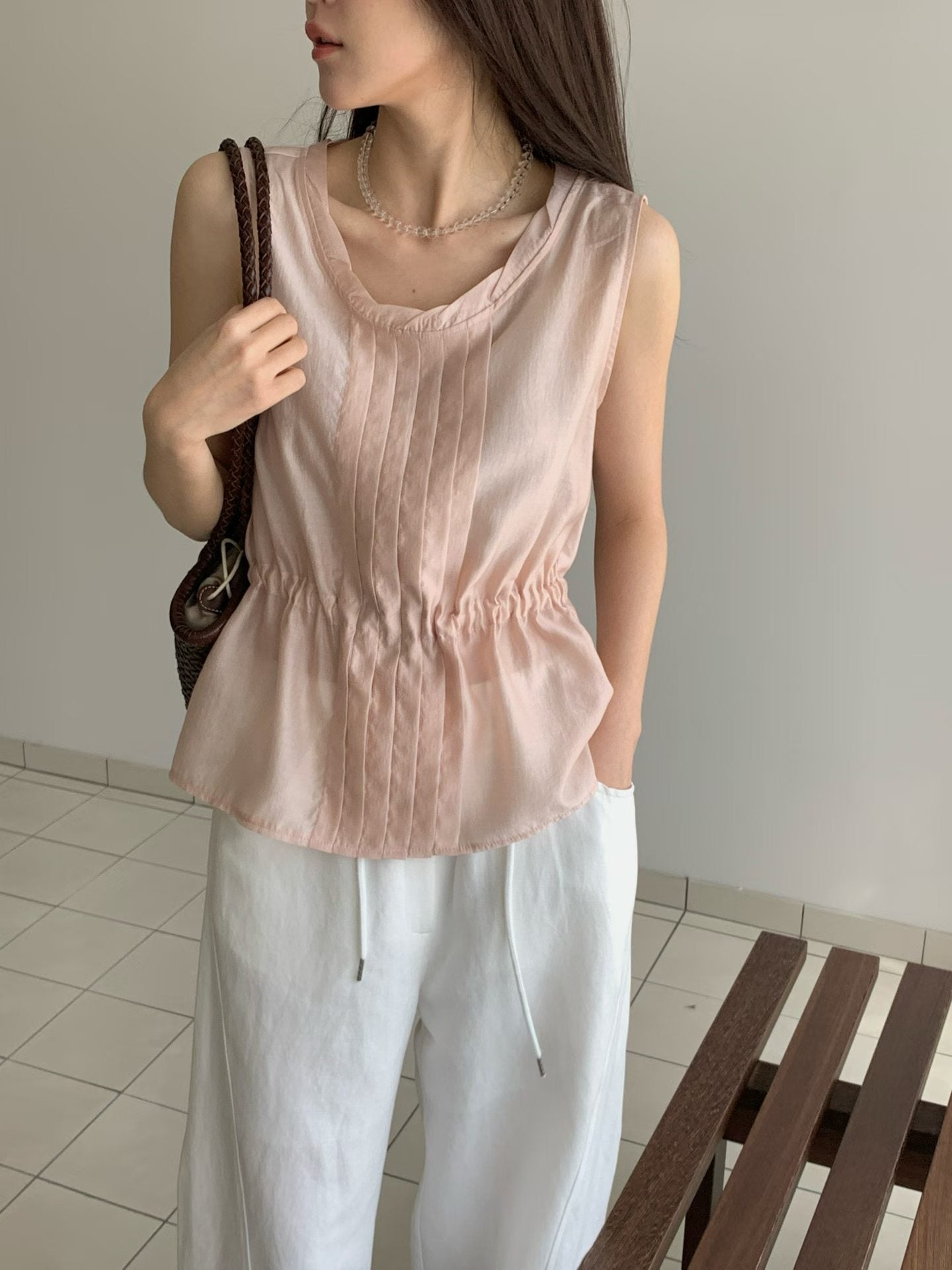 ♡氣質立體壓褶收腰背心♡ (C260535)