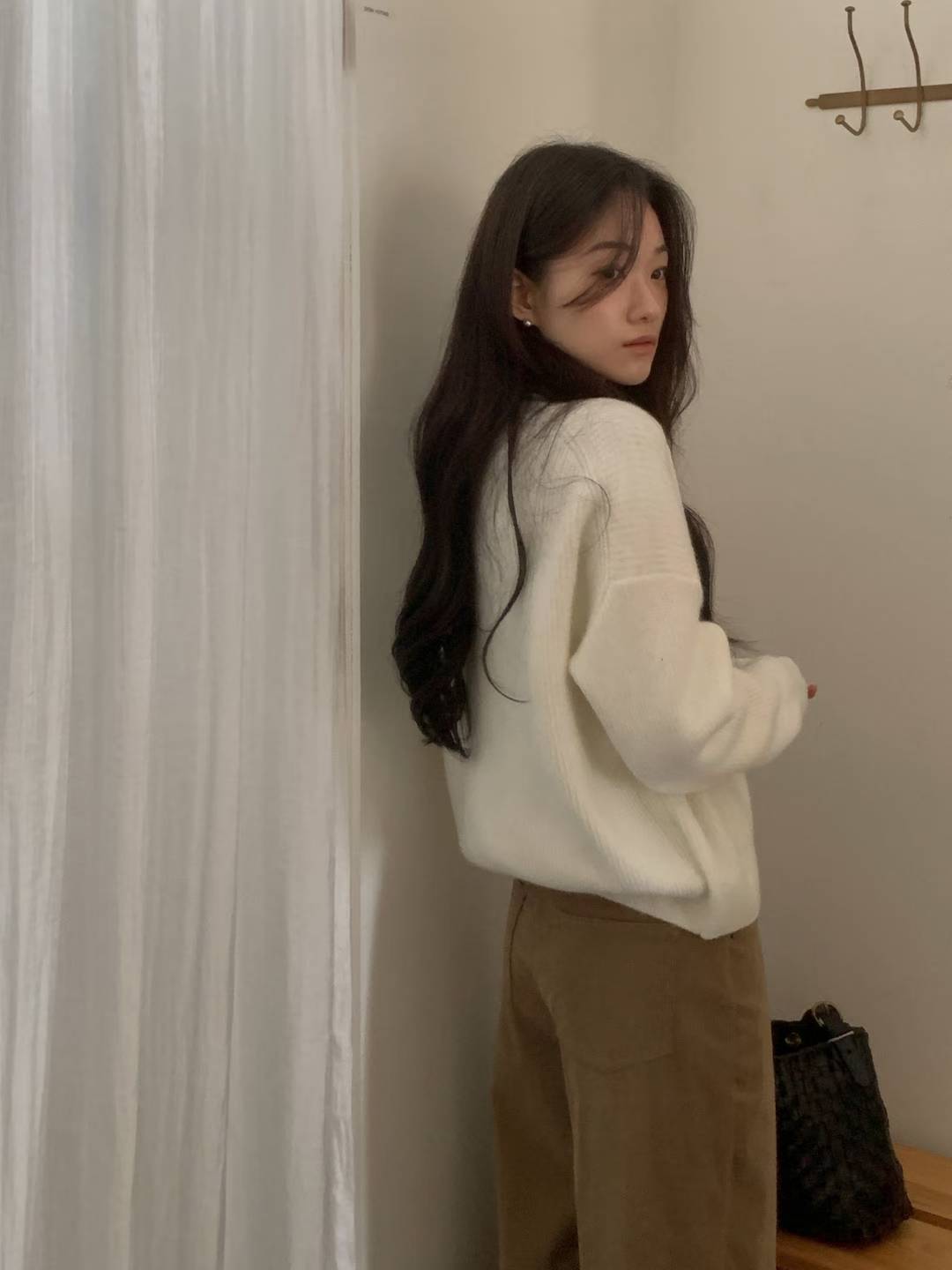 ♡法式日常百搭雲朵細羅紋上衣♡ (C251283)