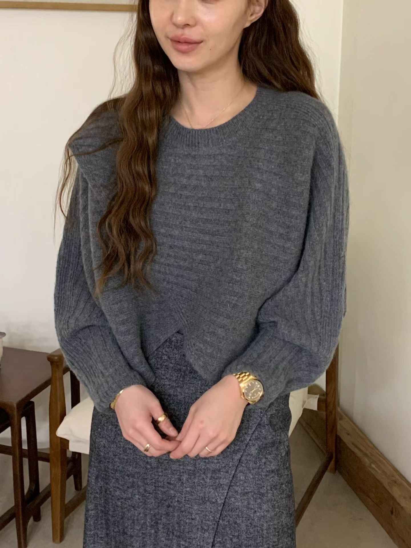 ♡氣質Oni家♡披肩感斜裁設計針織上衣 (C251226)