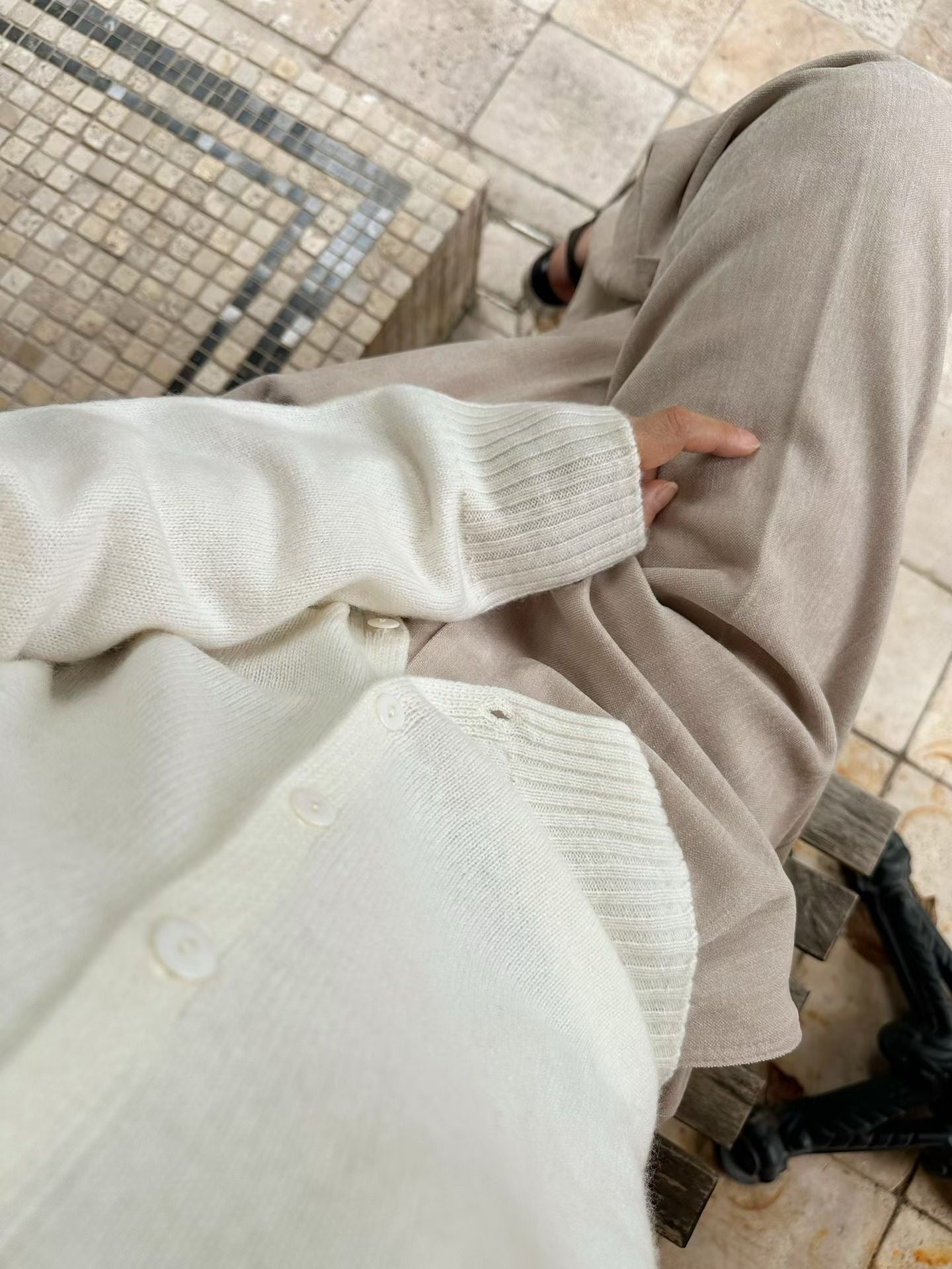 ♡質感天絲霧絨感奶油褲♡ (C251121)