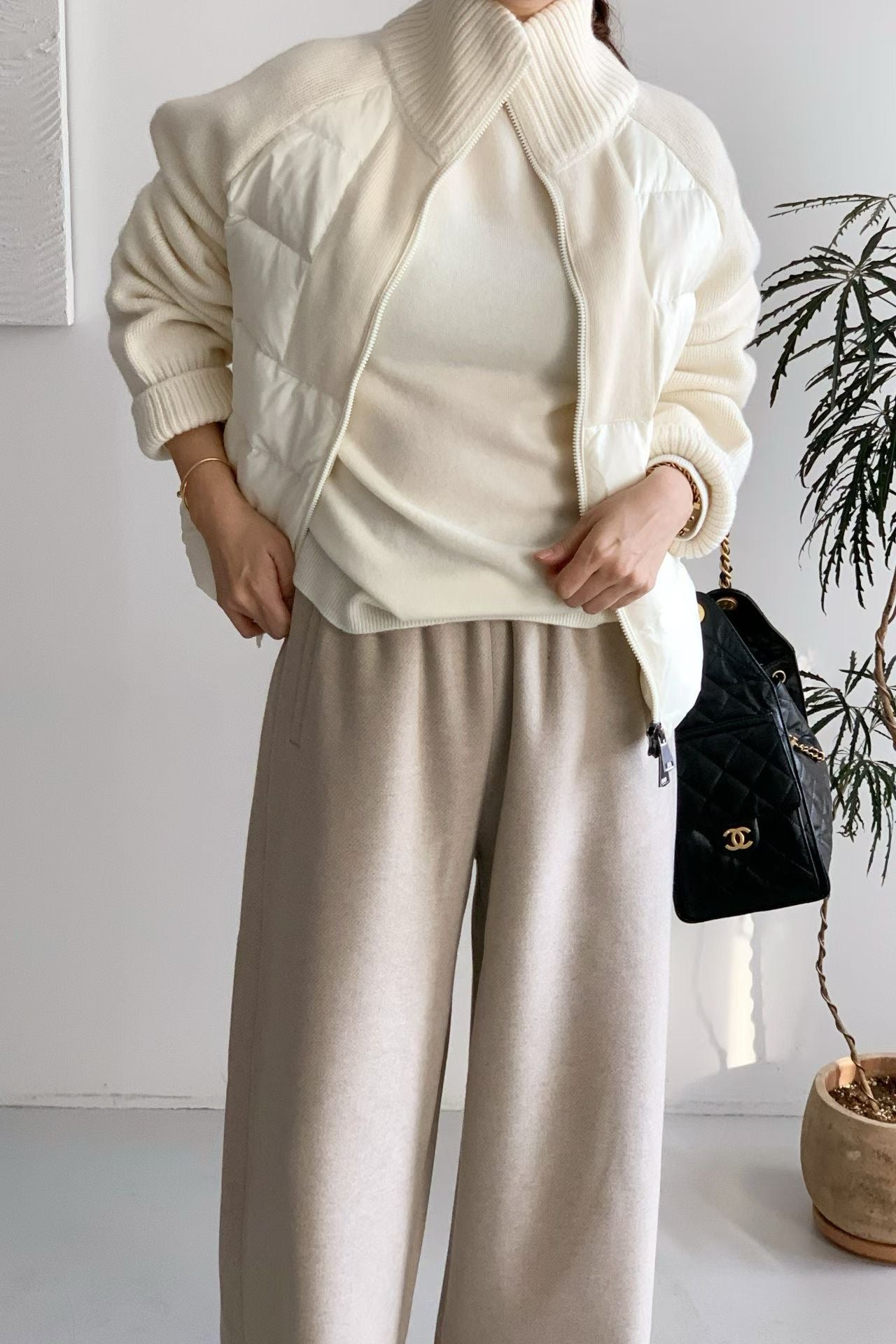 ♡雙材質立領針織拼接羽絨外套♡ (C251275)