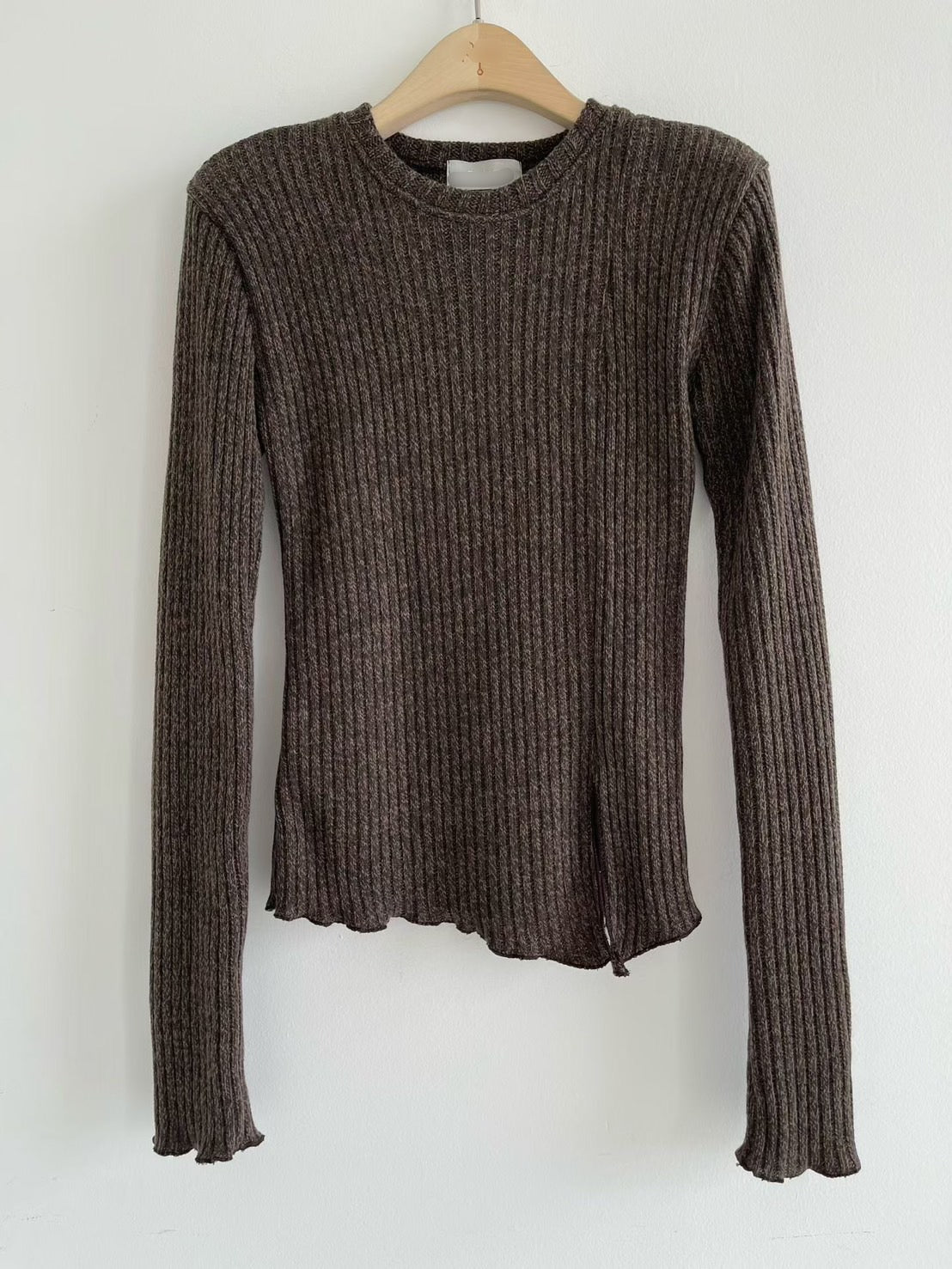 ♡百搭羅紋側開衩針織上衣♡ (C251018)