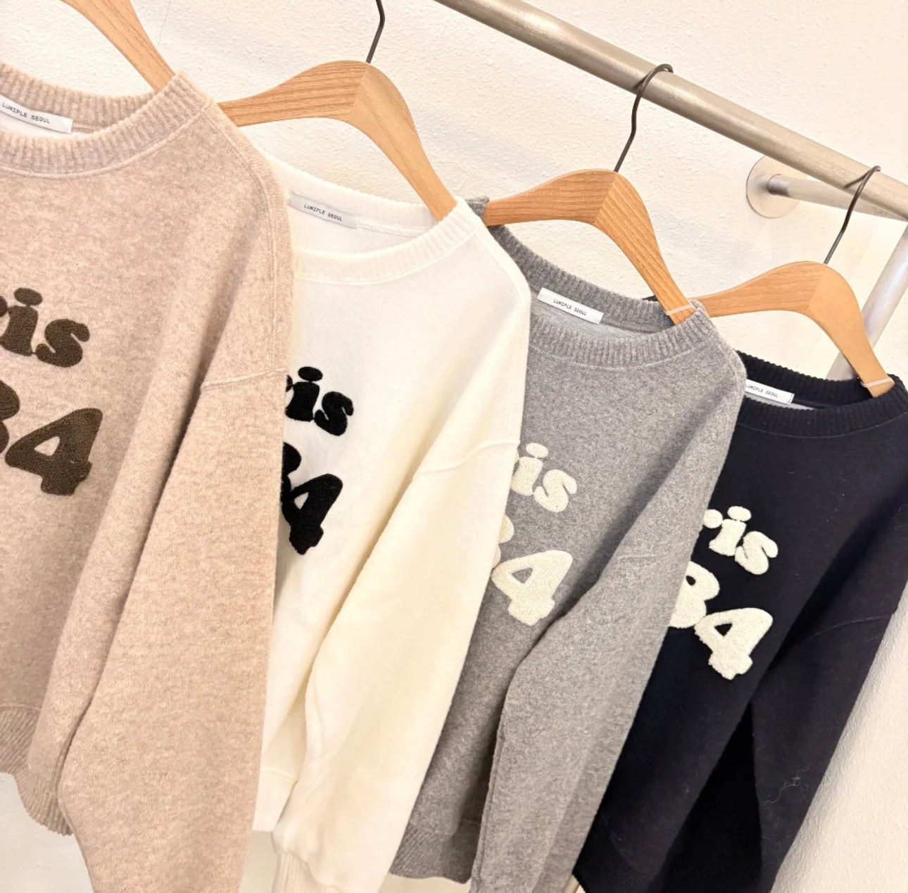 ♡Paris 1984 立體絨字軟毛圈暖暖上衣♡ (C251150)