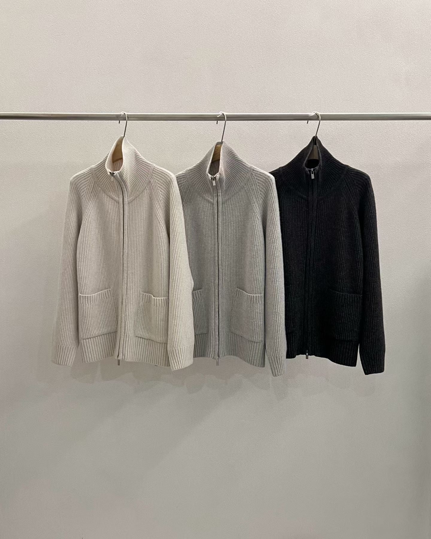 ♡溫暖高領立體羅紋雙拉鍊外套♡ (C251257)