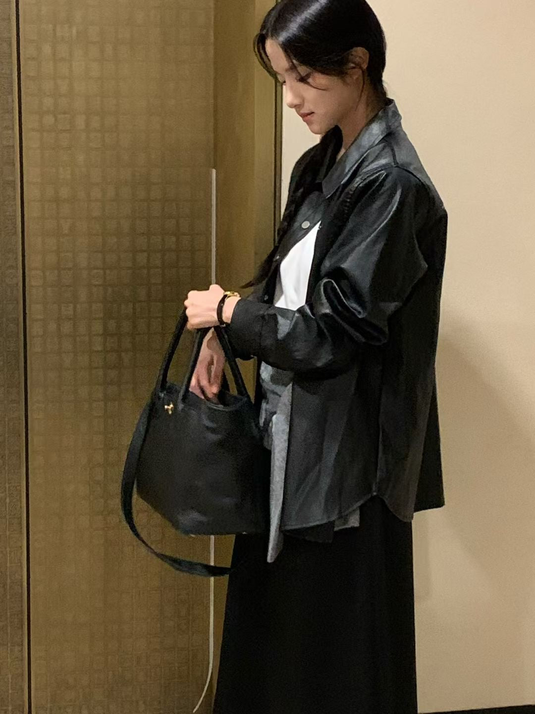 ♡亞光皮感襯衫外套♡ (C251037)