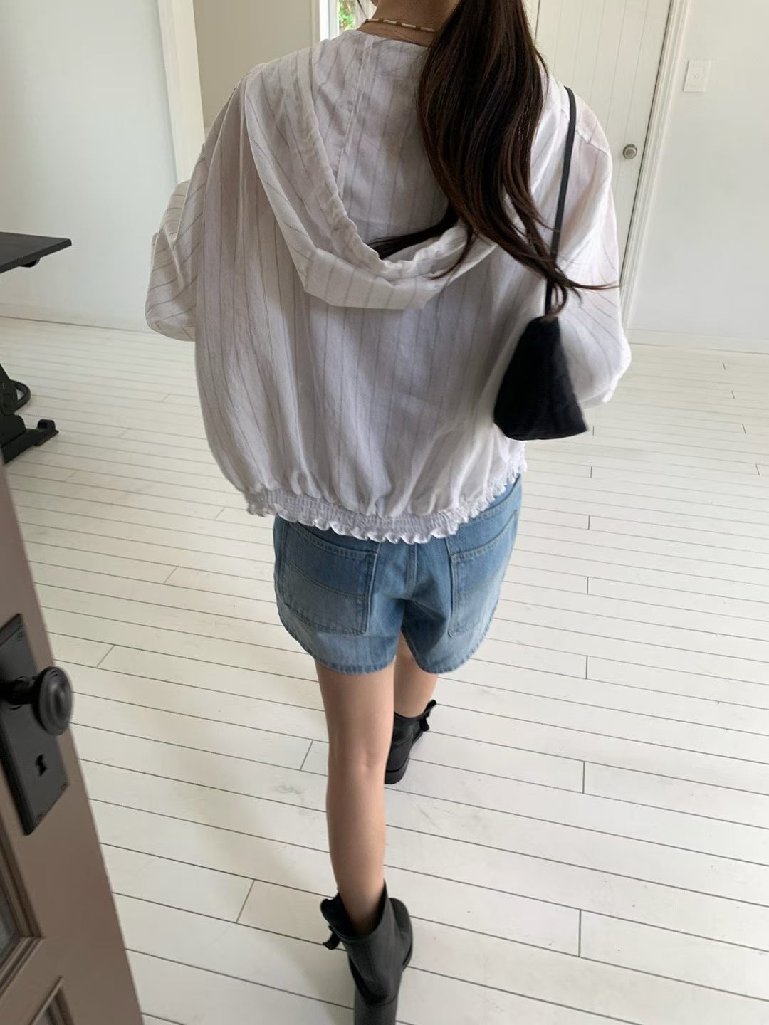♡輕量休閒連帽細條紋外套♡ (C260634)