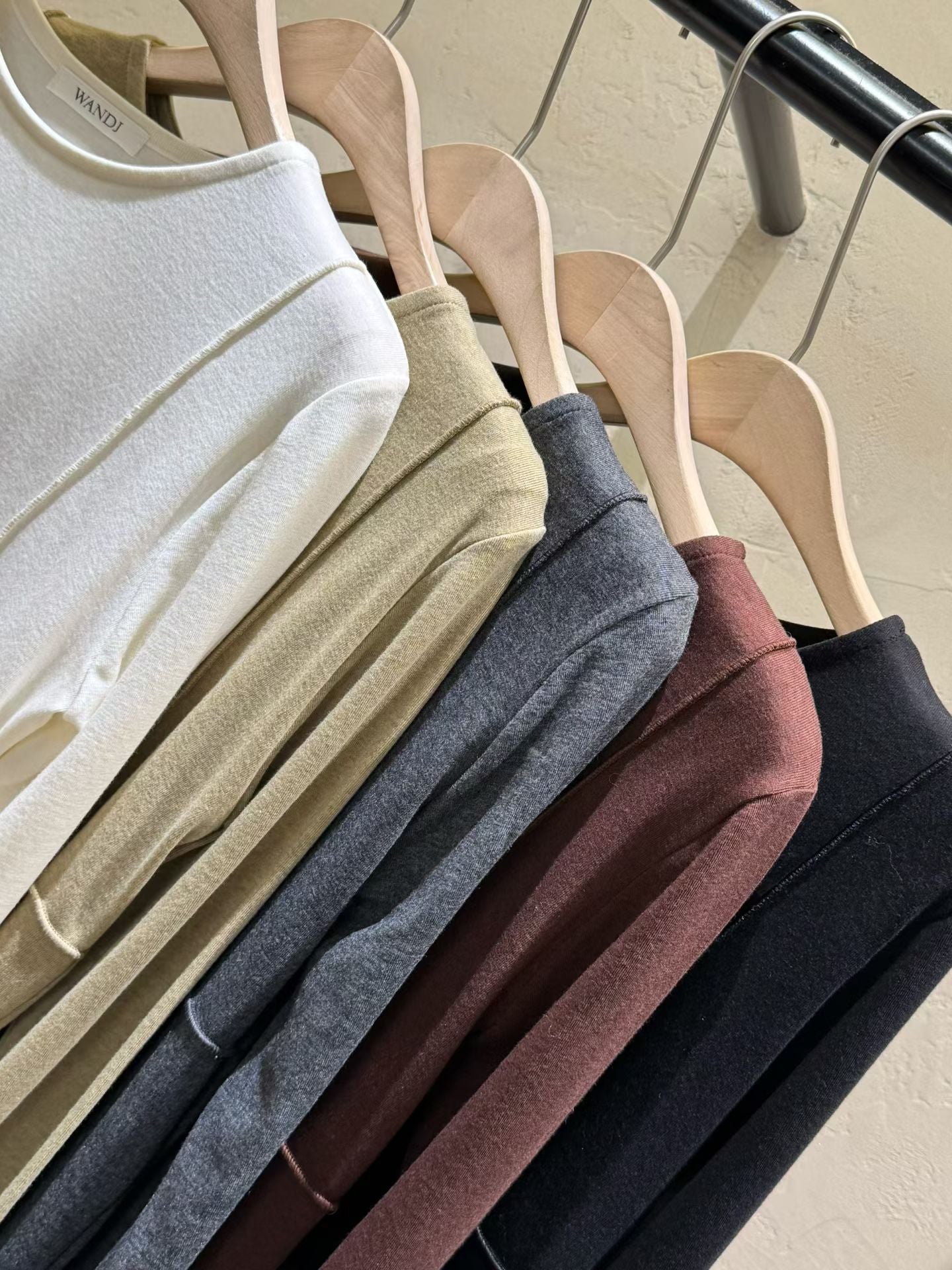 ♡低調立體線條百搭長袖上衣♡ (C251029)