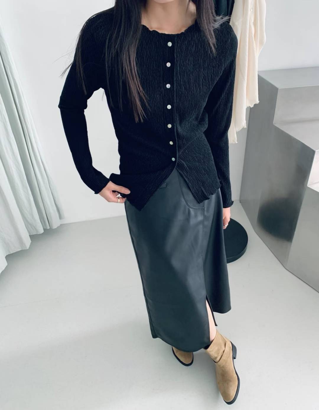 ♡修身彈力細直紋排釦上衣♡ (C251146)