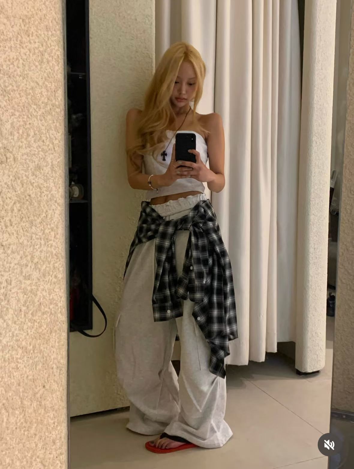♡街頭感米奇背影格紋襯衫外套♡ (C260462)