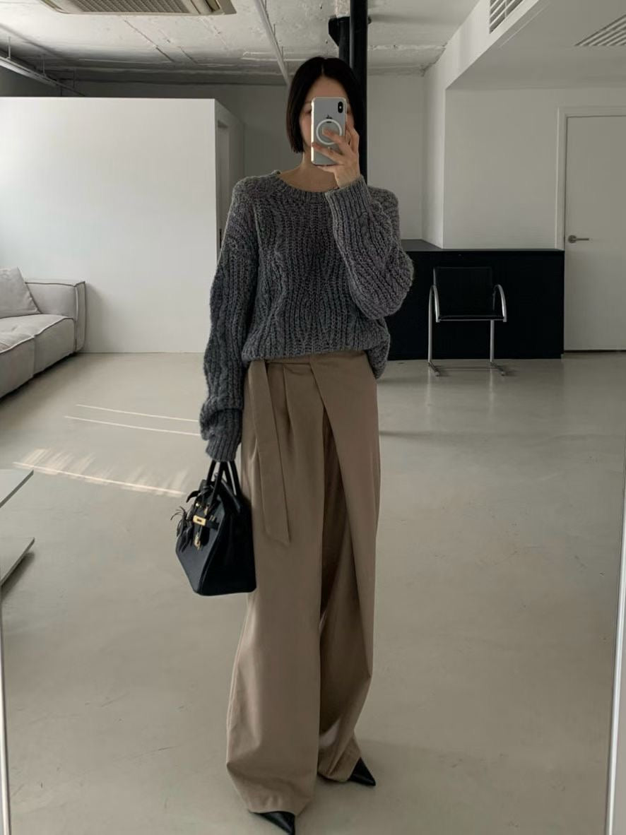 ♡冬日軟慵麻花洞洞毛衣♡ (C251229)