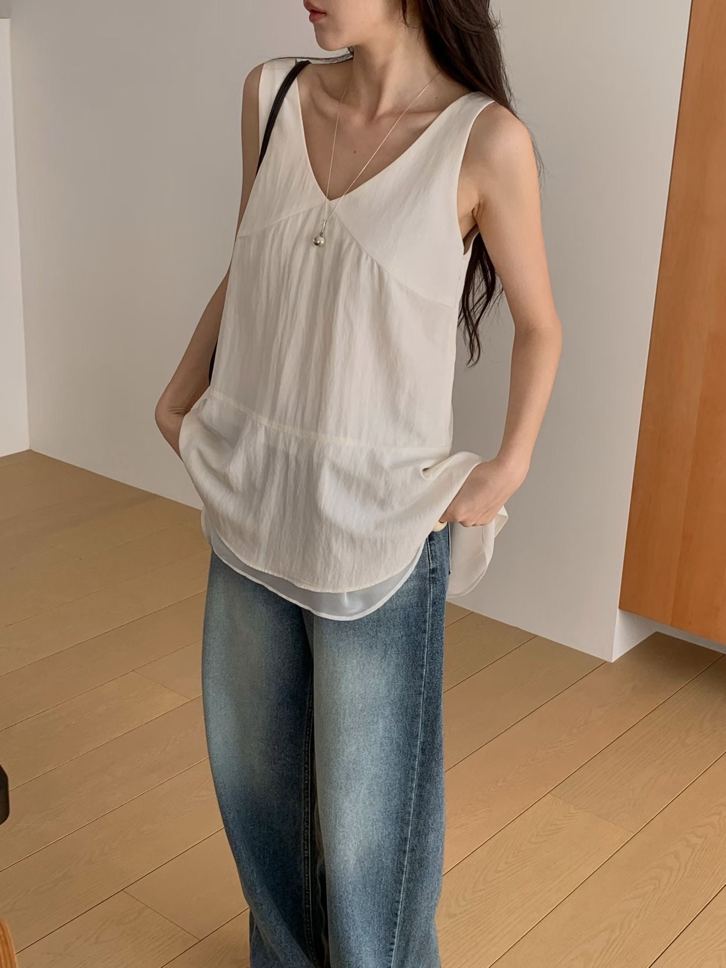 ♡輕柔層次感長版無袖上衣♡ (C260538)