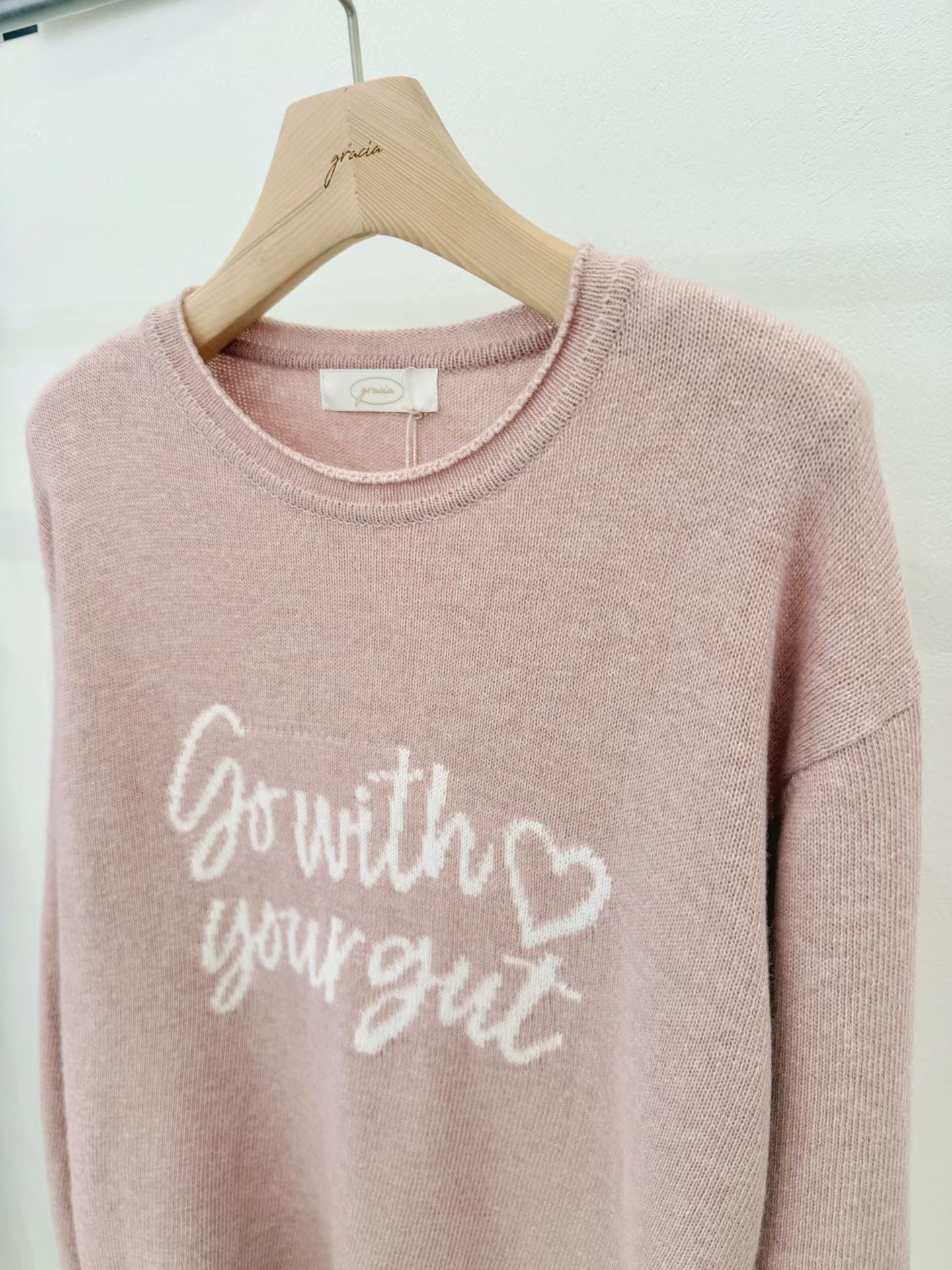 ♡活力字母圓領毛衣♡ (C251020)