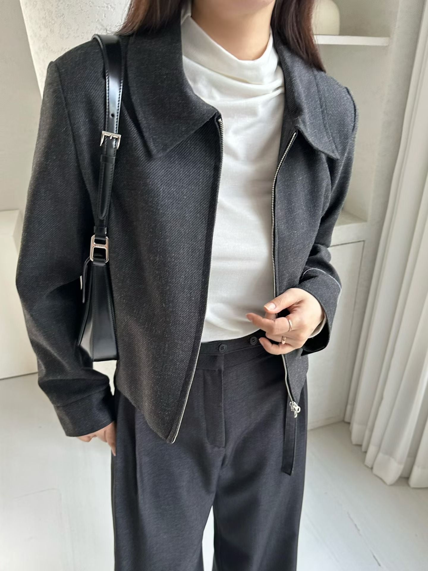 ♡半高鬆領必備打底Ｔ♡ (C251024)