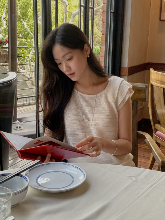 ♡精緻立體織紋小設計感針織上衣♡ (C260512)