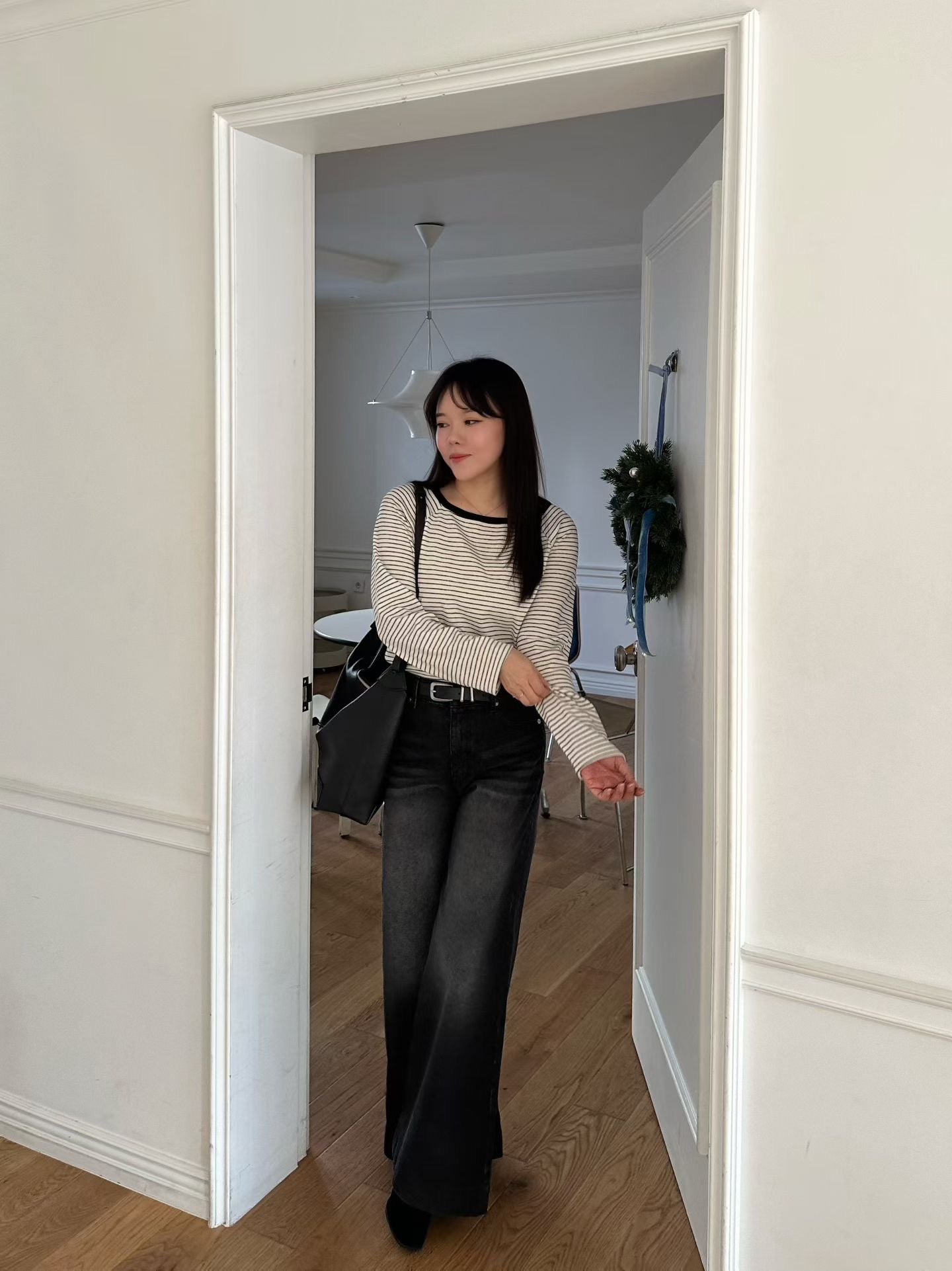 ♡零束縛豎紋寬直筒牛仔褲♡ (C251238)