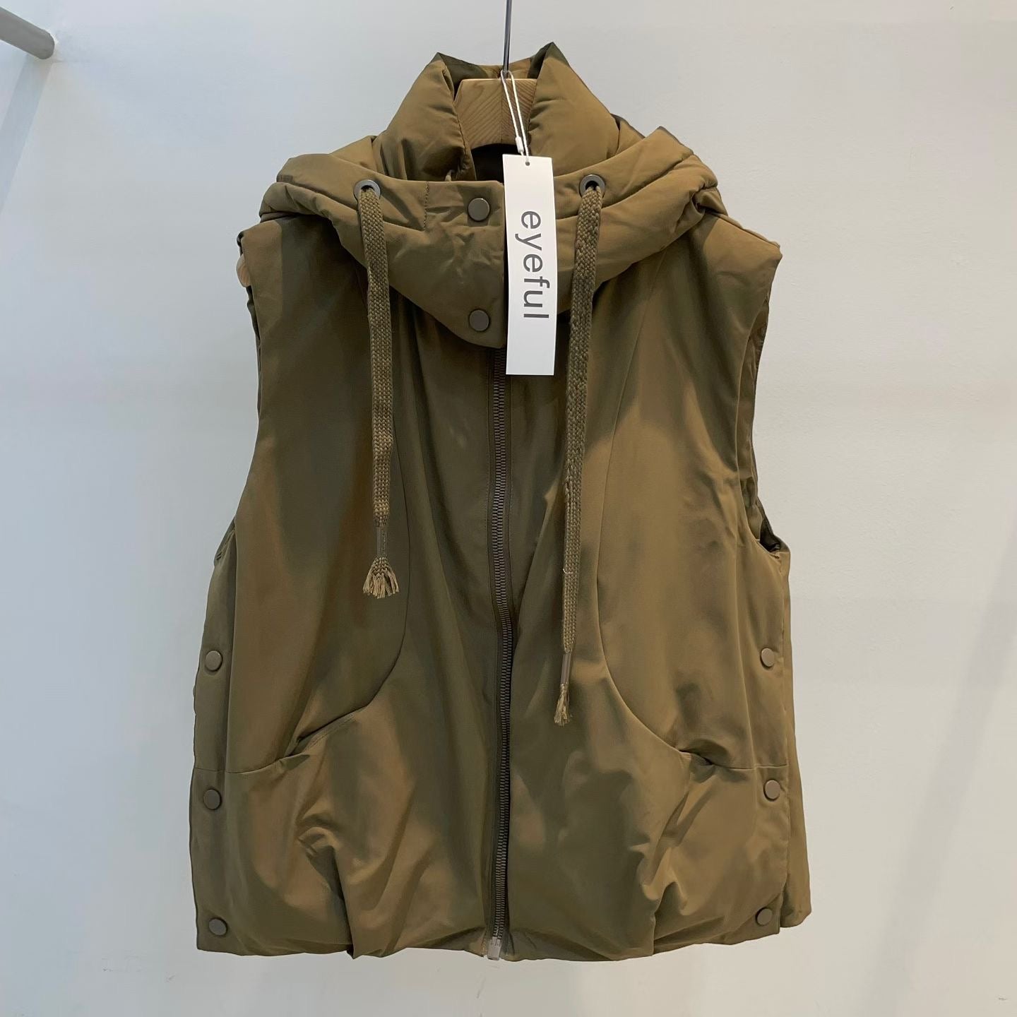 ♡連帽側釦羽絨背心♡ (C251169)