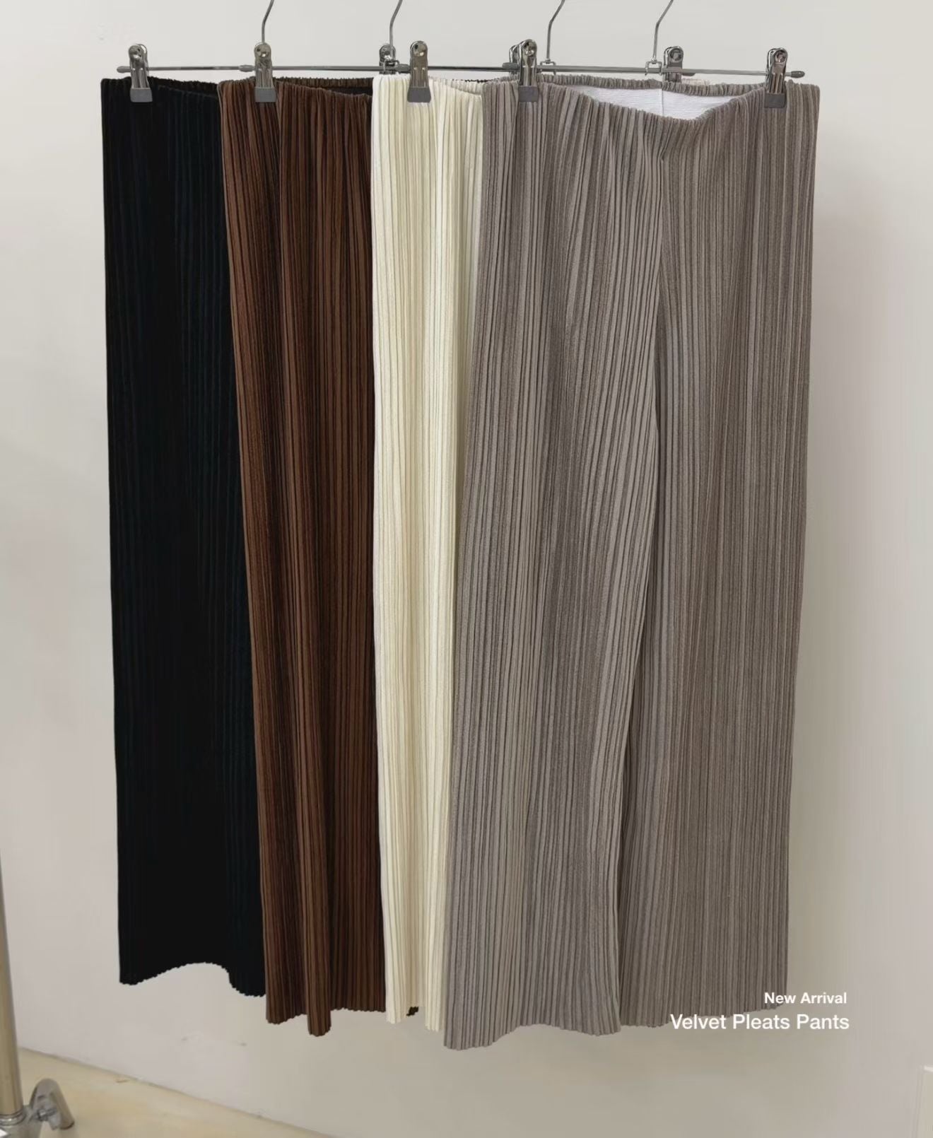 ♡天鵝絨細褶高垂感顯瘦寬褲♡ (C251251)