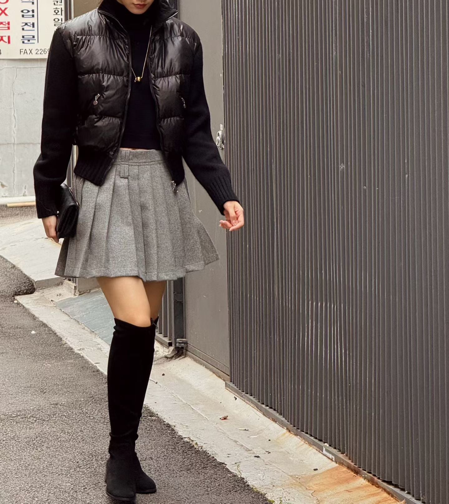 ♡輕暖修身雙材質羽絨針織外套♡ (C251110)