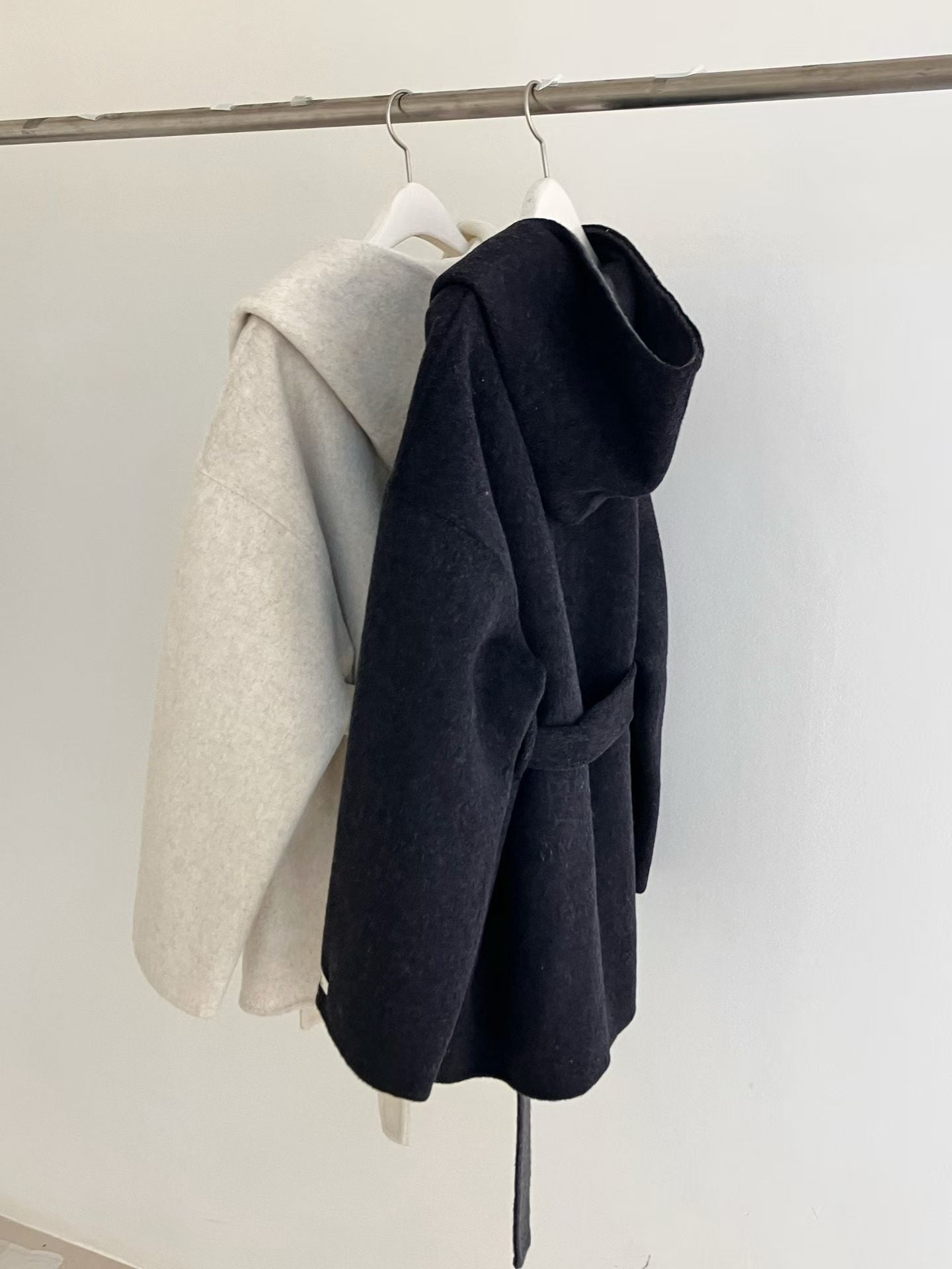 ♡純色保暖綁帶大衣外套連帽罩衫♡ (C251247)