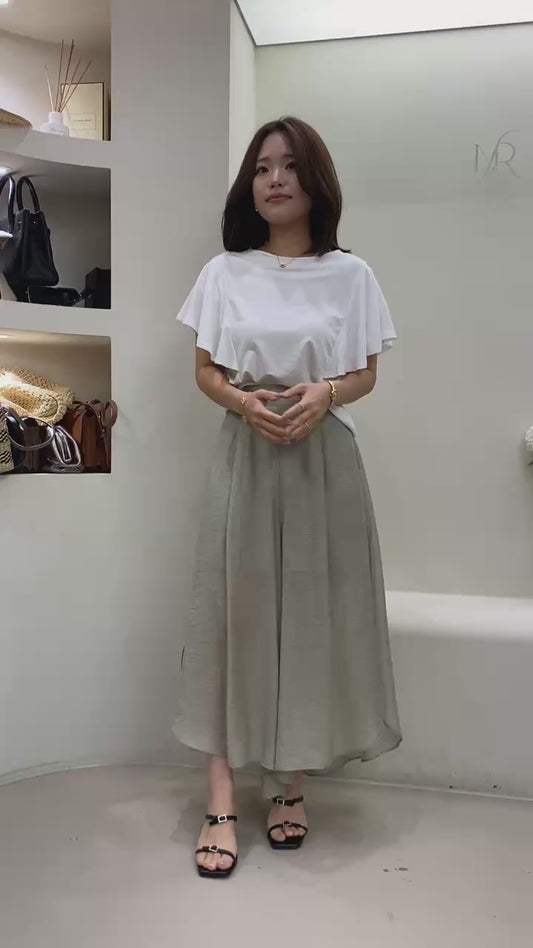 ♡浪漫柔光蝴蝶袖上衣♡ (C250926)
